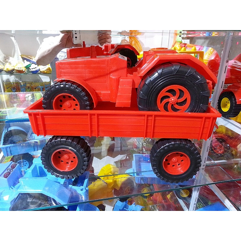 RÖMÖRKLÜ TRAKTÖR 63 CM